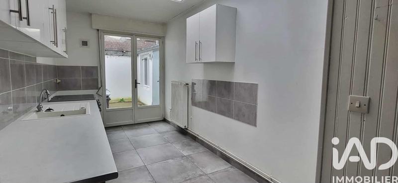 Maison - 94 m² - 5 pièces