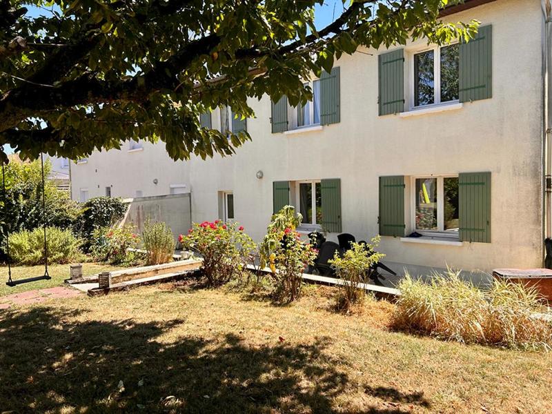 Maison - 133 m² - 6 pièces