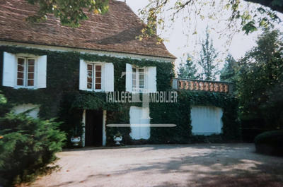 Maison ancienne - 180 m² - 7 pièces