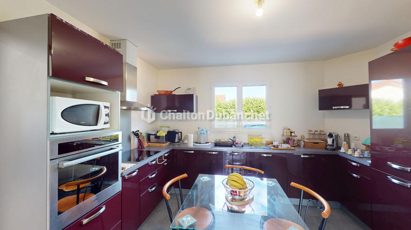 Maison - 150 m² - 7 pièces