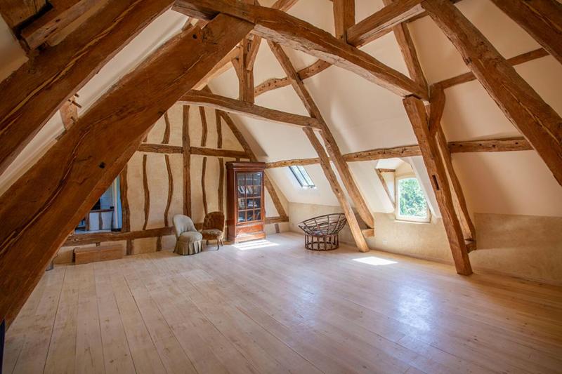 Maison - 290 m² - 10 pièces