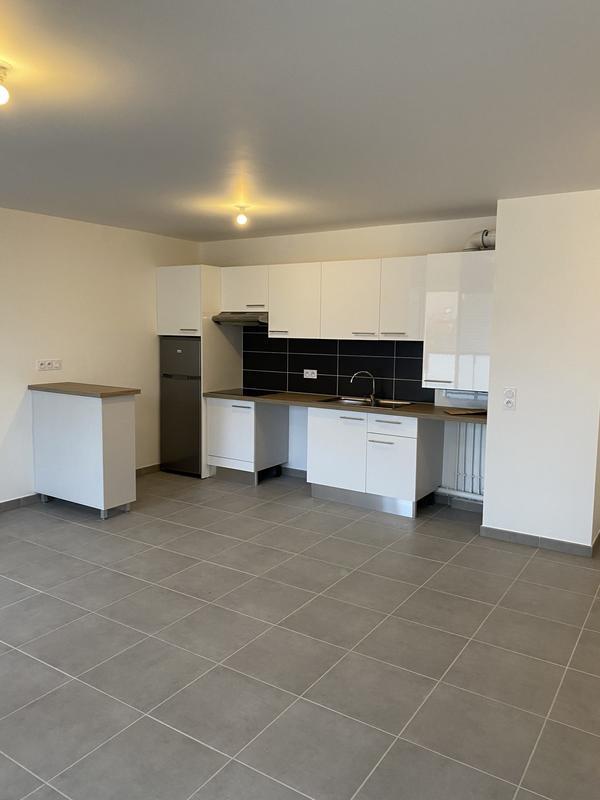 Appartement - 65 m² - 3 pièces