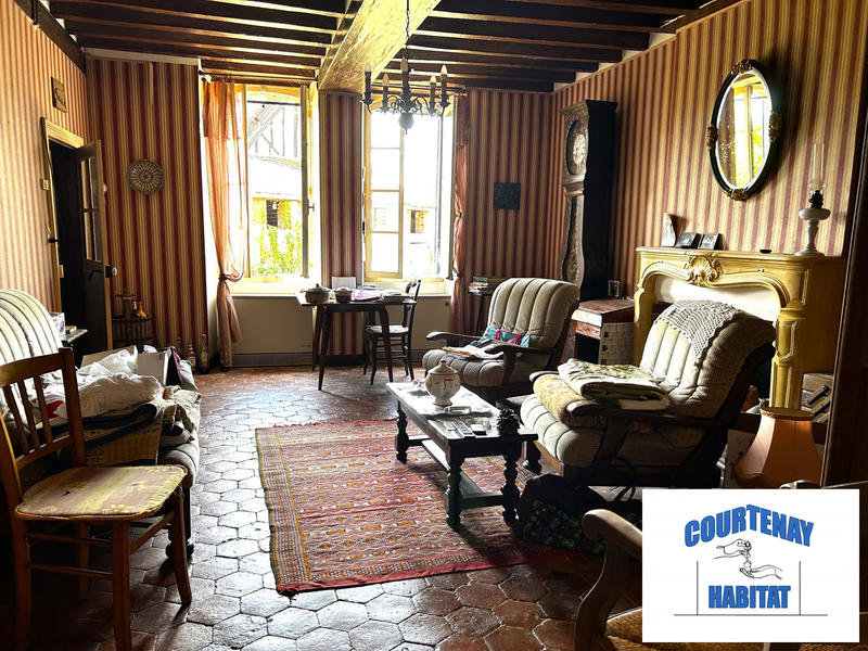 Maison traditionnelle - 110 m² - 4 pièces