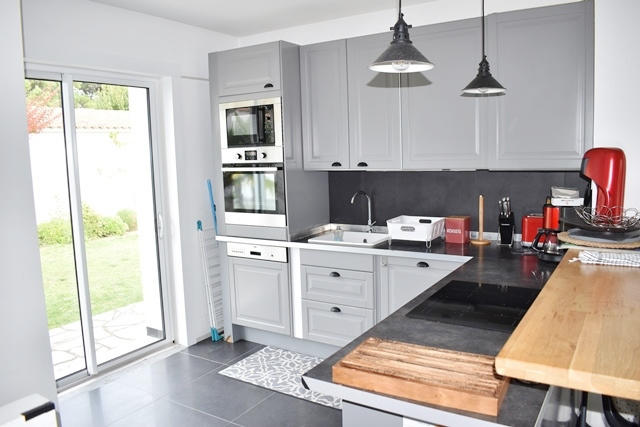 Maison - 93 m² - 4 pièces