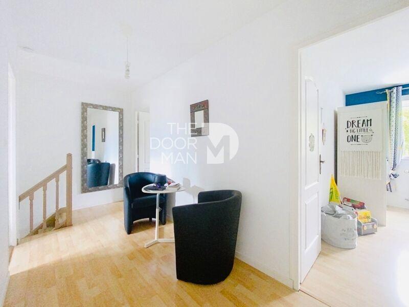 Maison - 136 m² - 5 pièces