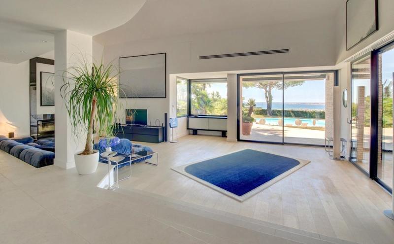 Demeure - 465 m² - 9 pièces