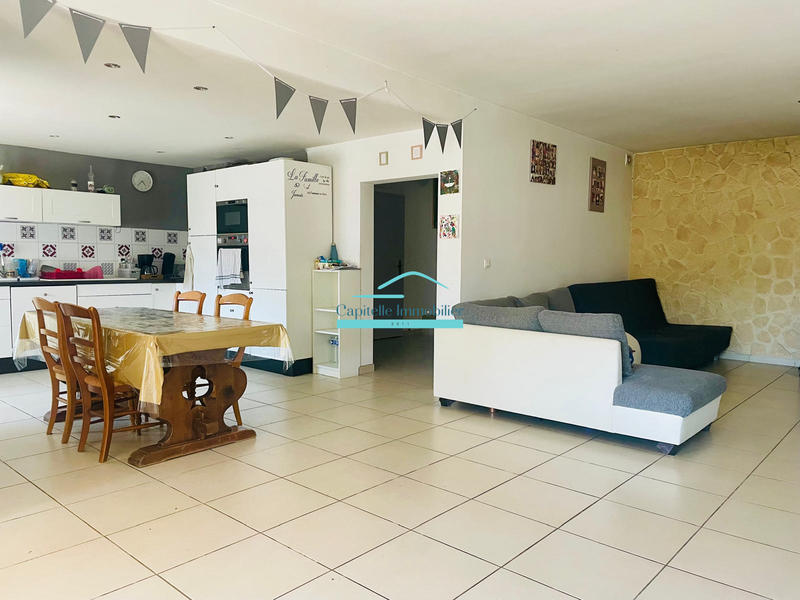 Propriété - 336 m² - 10 pièces