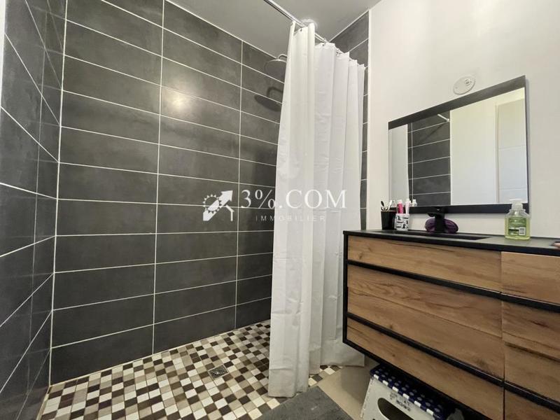 Maison - 101 m² - 5 pièces