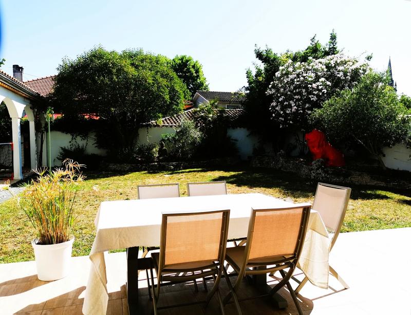 Maison - 290 m² - 10 pièces