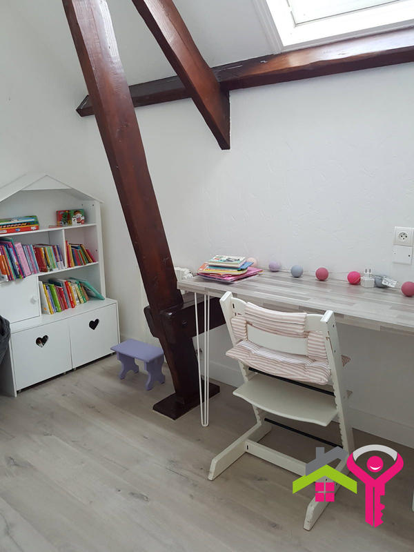 Maison - 250 m² - 7 pièces