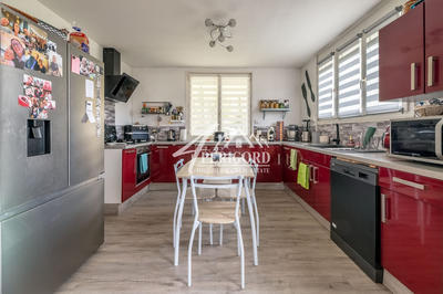 Maison - 118 m² - 7 pièces