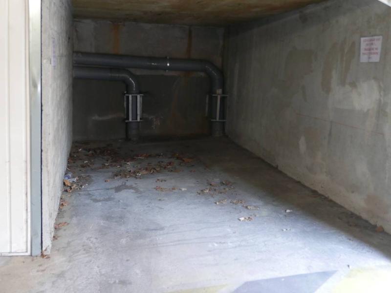 Parking / Garage - 13 m²