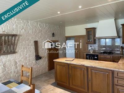 Maison - 170 m² - 5 pièces