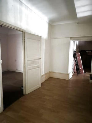 Maison de village - 270 m² - 8 pièces