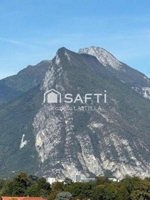 Appartement - 87 m² - 4 pièces