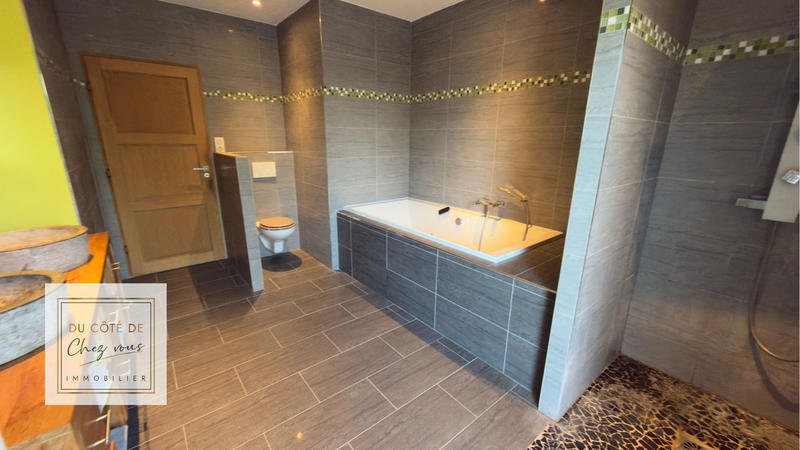 Maison - 142 m² - 5 pièces