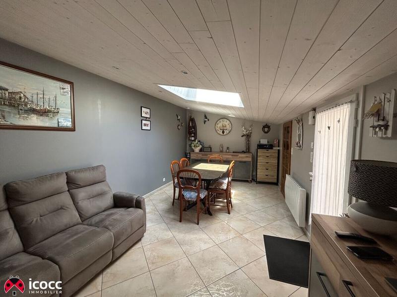 Maison - 87 m² - 5 pièces