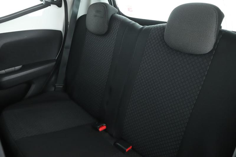 Toyota Aygo 1.0 Vvt-i X-Play 5p 69 ch