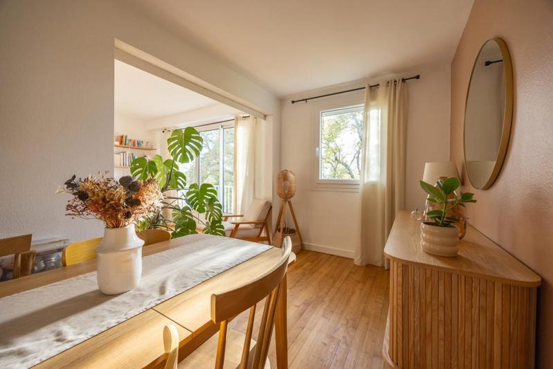 Appartement - 70 m² - 3 pièces