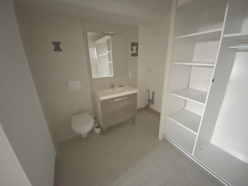 Appartement - 80 m² - 3 pièces