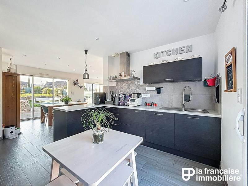 Maison - 144 m² - 5 pièces