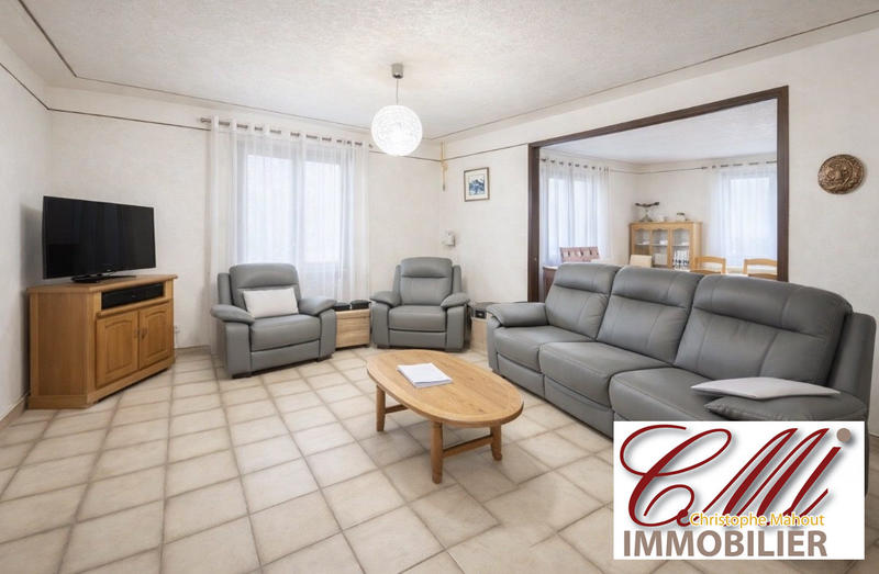 Maison - 120 m² - 5 pièces