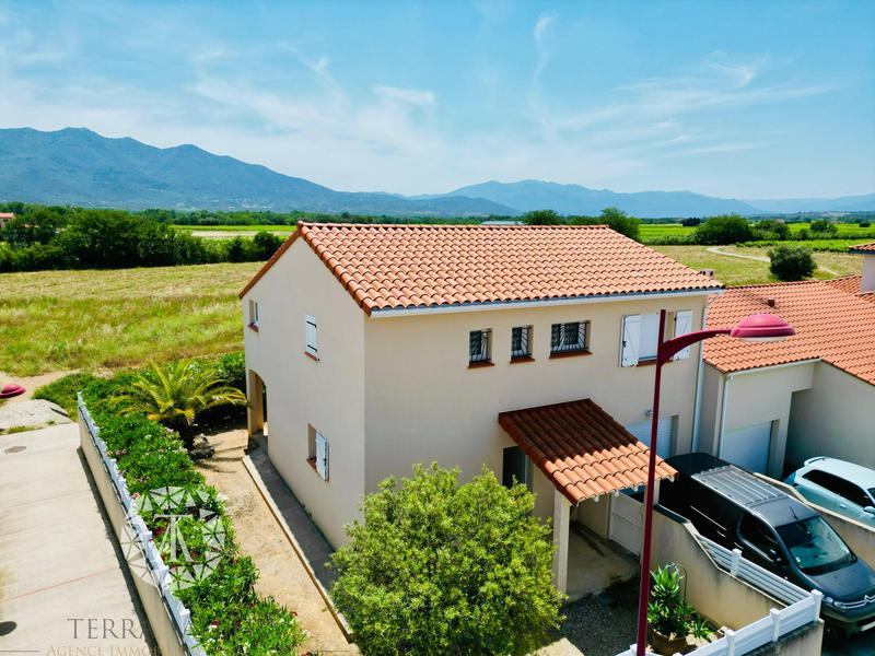 Villa - 107 m² - 4 pièces