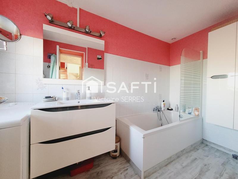 Maison - 143 m² - 5 pièces