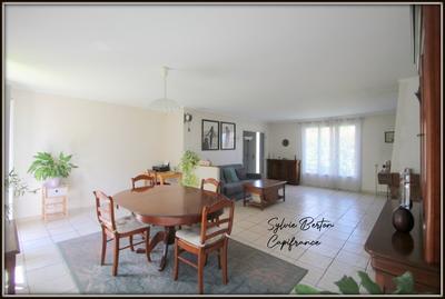 Maison - 91 m² - 4 pièces