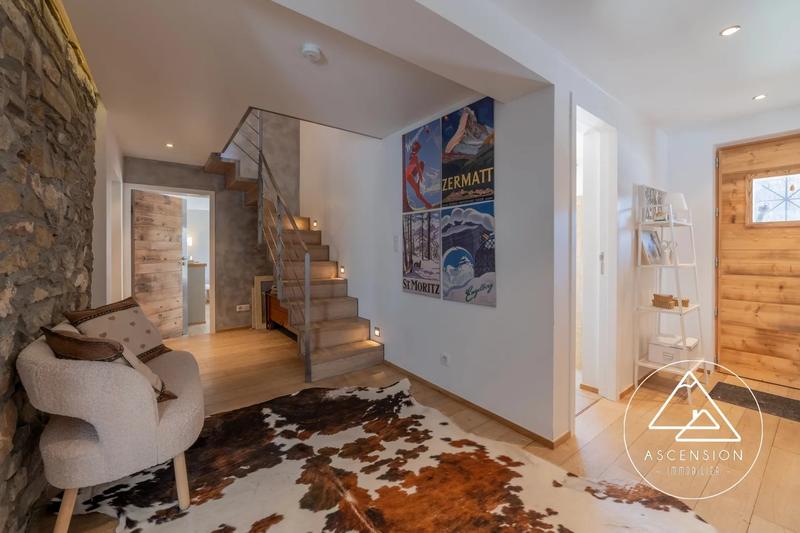 Châlet - 176 m² - 7 pièces