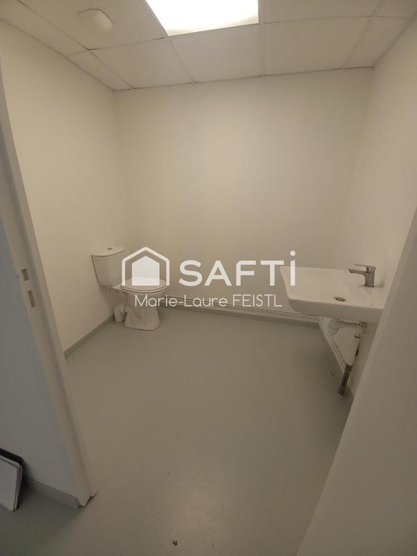 Local commercial - 334 m² - 10 pièces