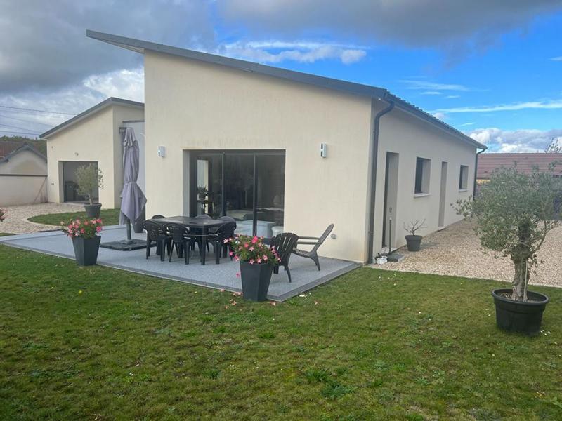 Maison - 142 m² - 4 pièces