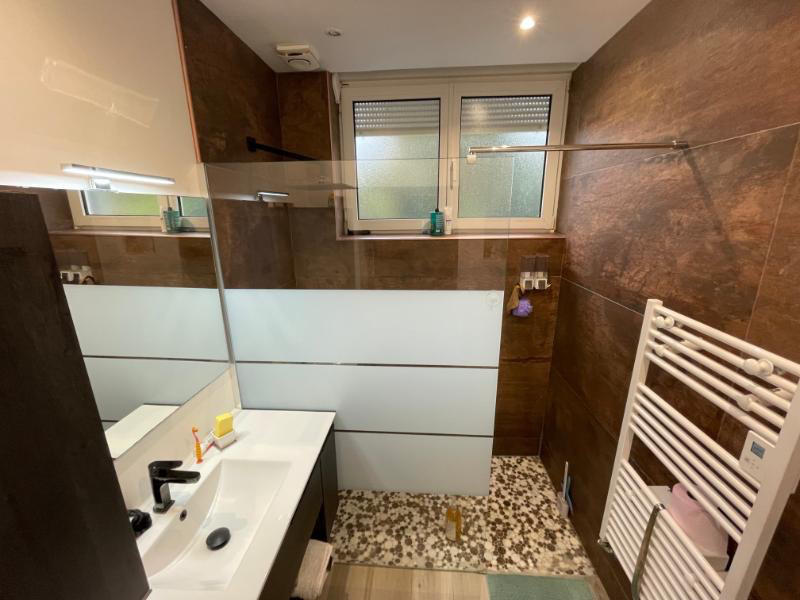 Maison - 199 m² - 9 pièces