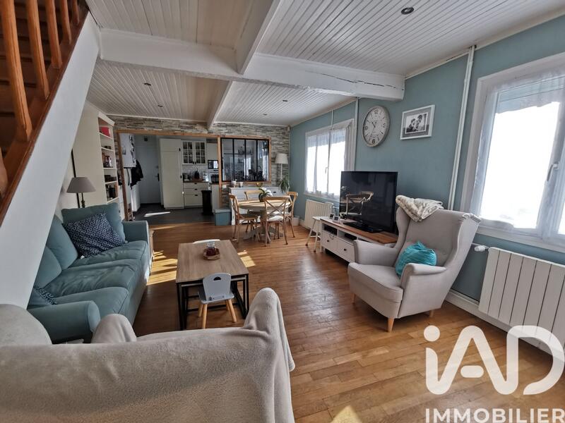 Maison - 96 m² - 4 pièces