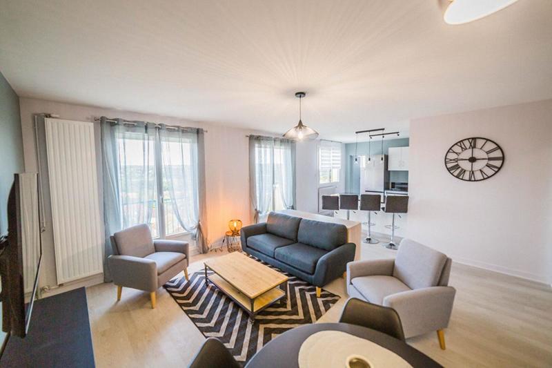 Appartement - 107 m² - 5 pièces