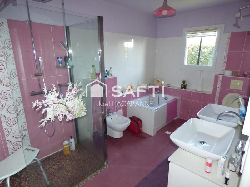 Maison - 165 m² - 5 pièces