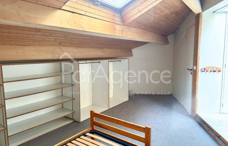 Maison - 110 m² - 4 pièces