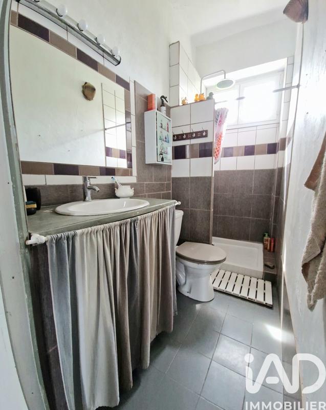 Maison - 210 m² - 6 pièces