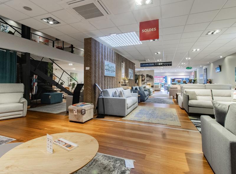 Fonds de commerce - Local commercial - 388 m²