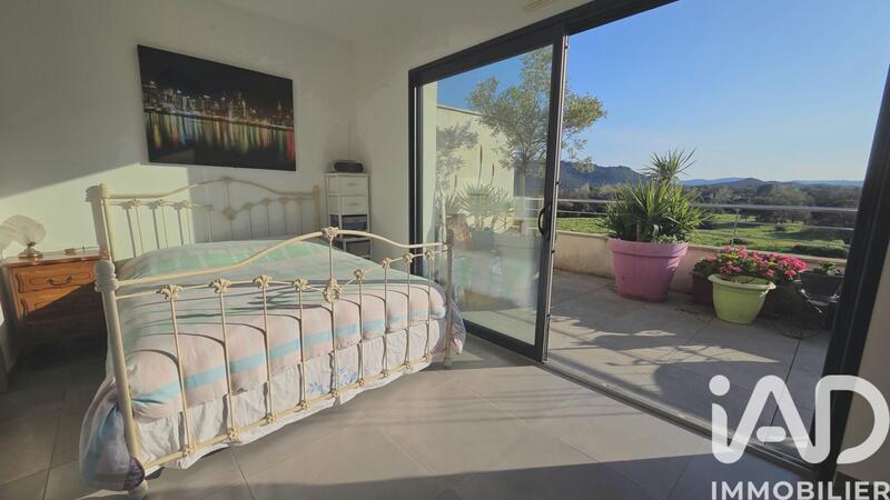 Appartement - 105 m² - 4 pièces