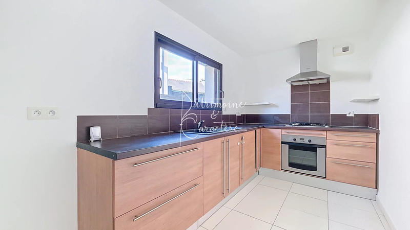 Maison - 82 m² - 4 pièces