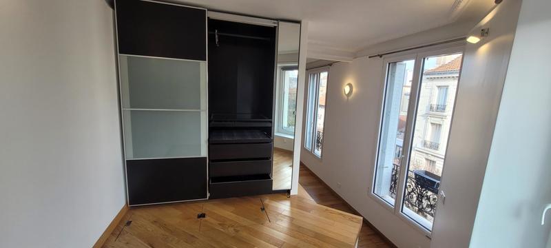 Studio - 30 m² - 2 pièces