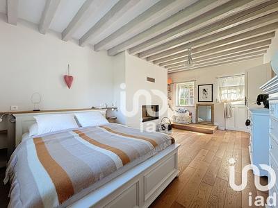 Maison - 243 m² - 8 pièces