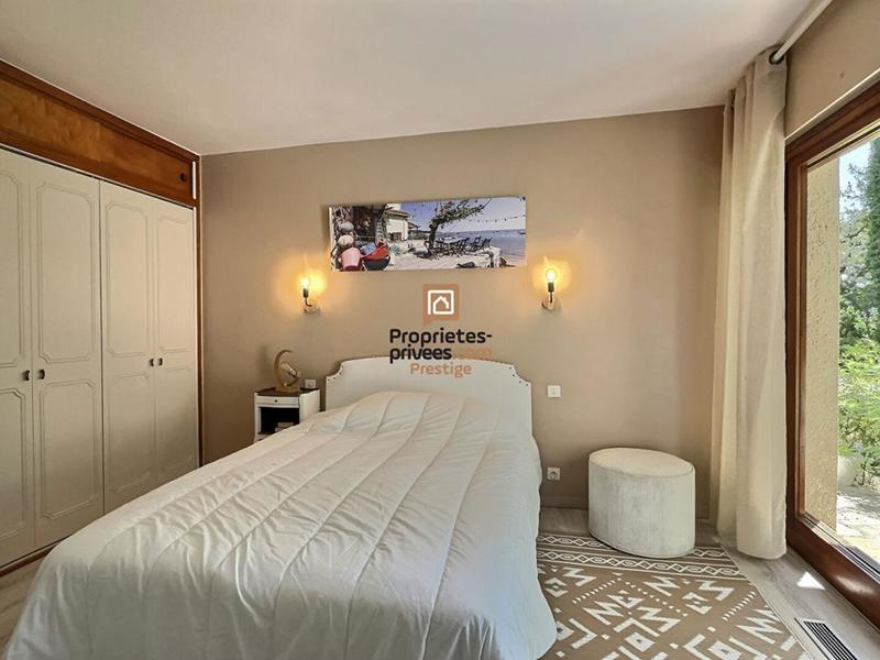 Maison - 113 m² - 5 pièces