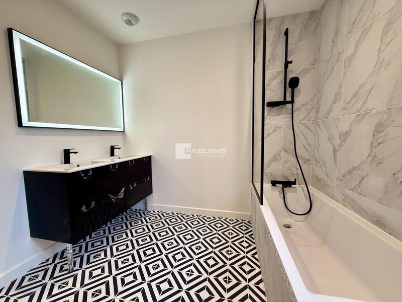 Duplex - 99 m² - 5 pièces