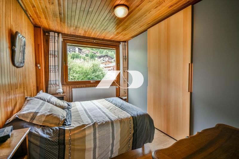 Appartement - 95 m² - 3 pièces