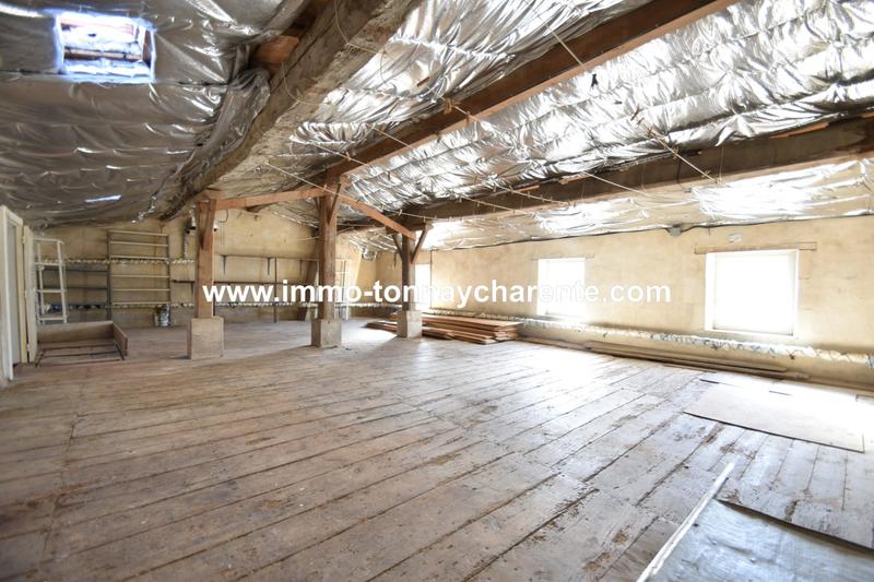 Maison - 190 m² - 9 pièces