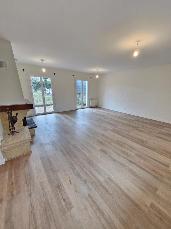 Maison - 96 m² - 4 pièces