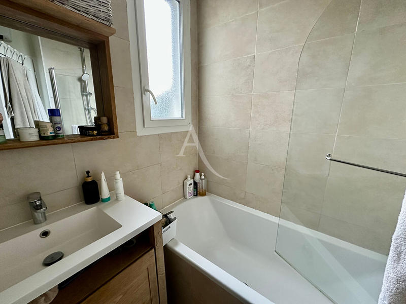 Appartement - 76 m² - 3 pièces