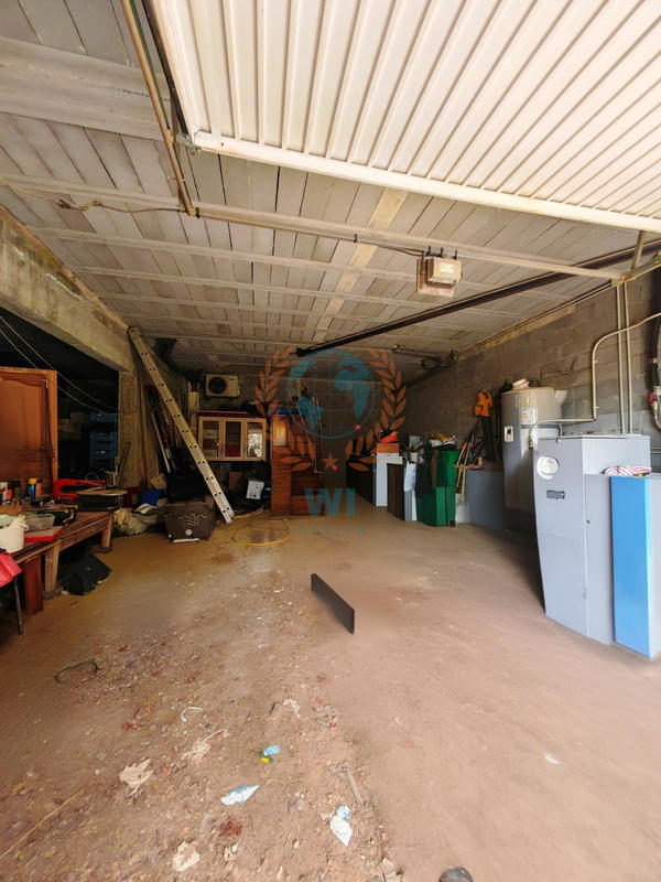 Villa - 250 m² - 7 pièces